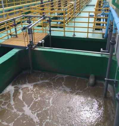 Industrial wastewater equalization tank in a treatment plant Industrial wastewater equalization tank in a treatment plant